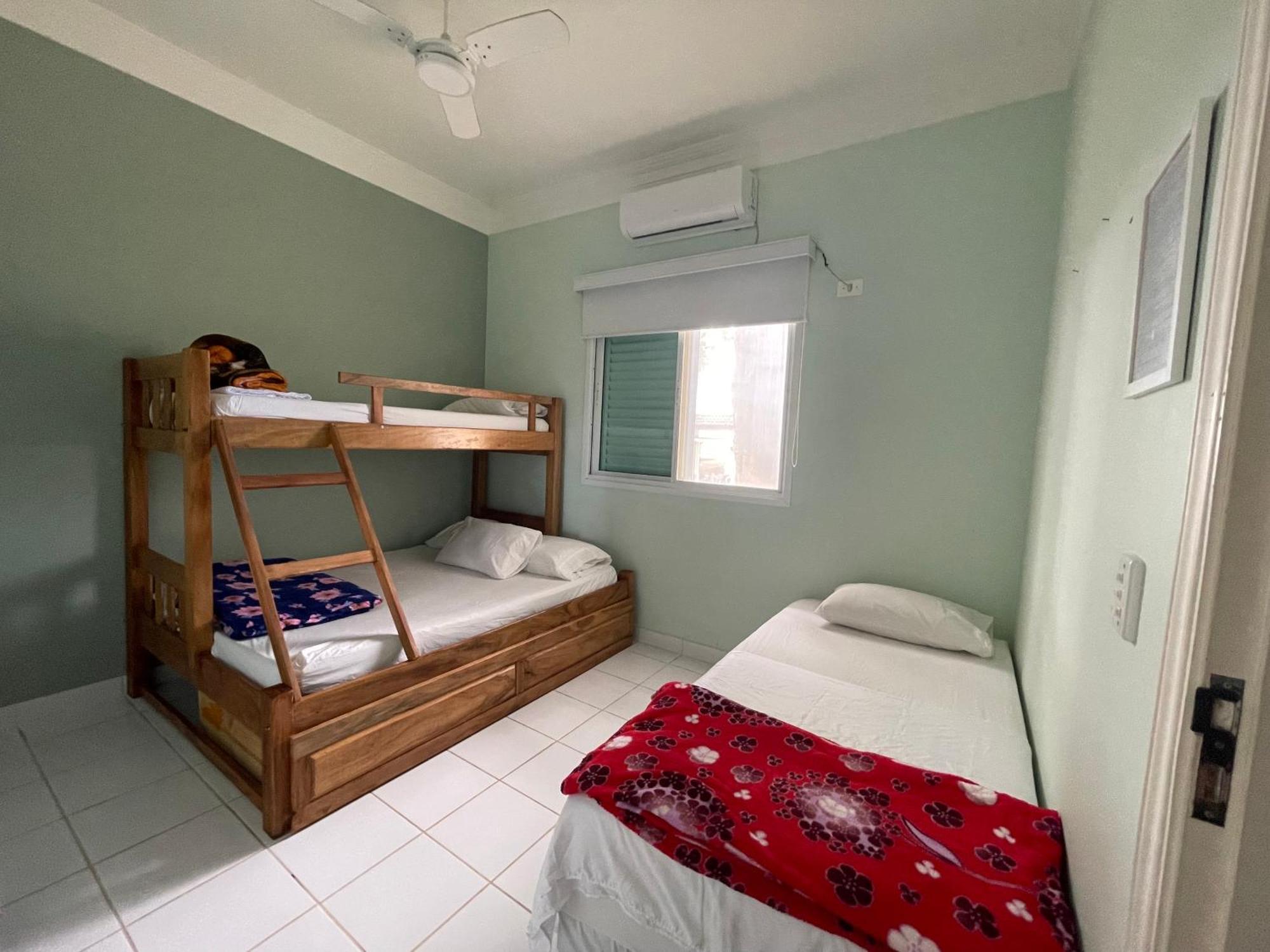 Recanto Divino - Pe Na Areia - Quartos Host Acomodação com café da manhã 